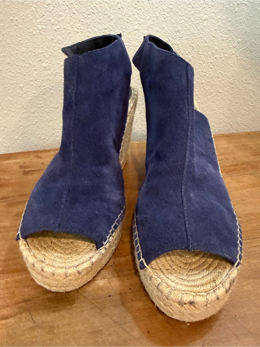 Kenneth Cole Olivia Navy Suede Espadrille Wedge Sandals Women’s 10 LIKE NEW - Picture 4 of 8